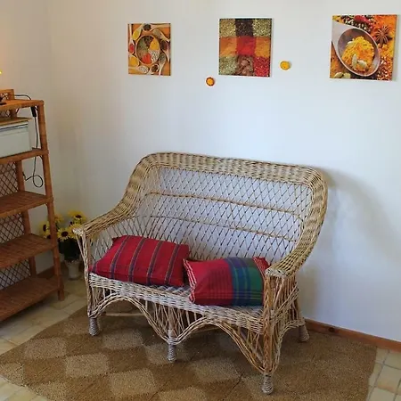 Appartement Lily Sutivan